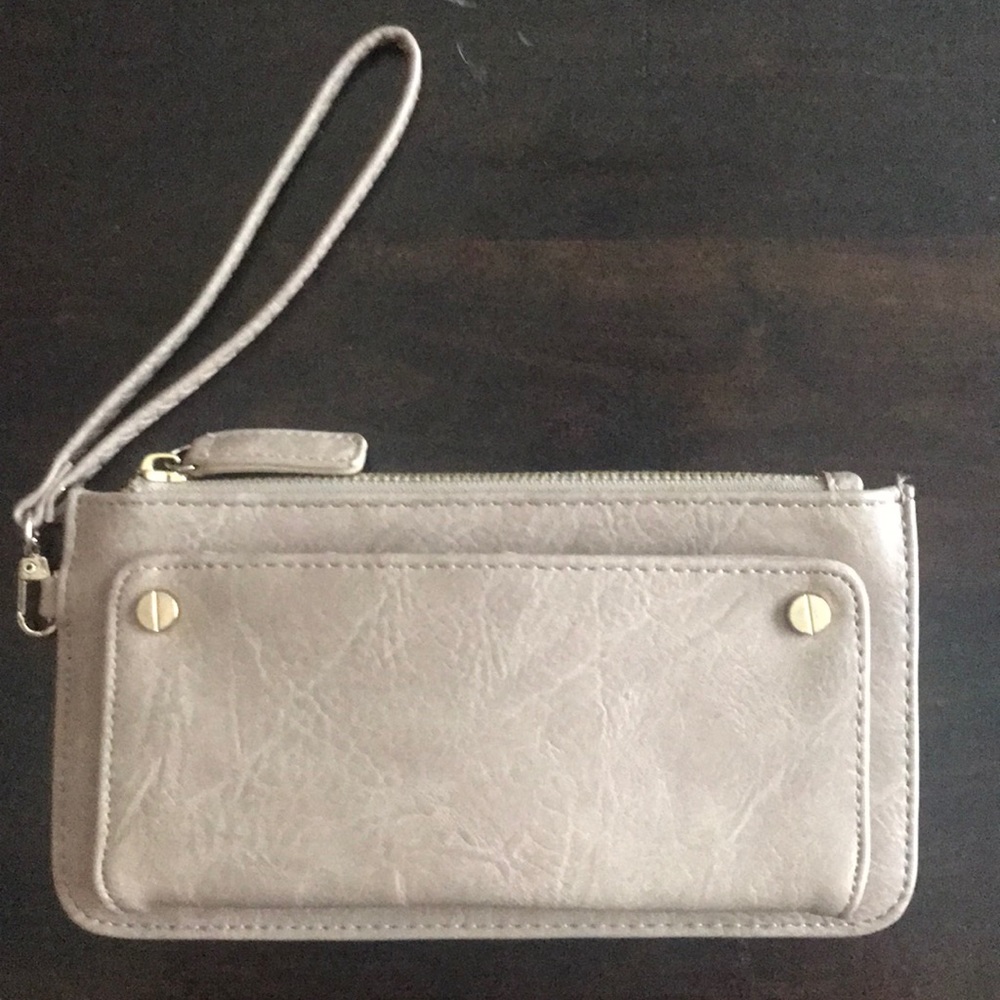 Wristlet